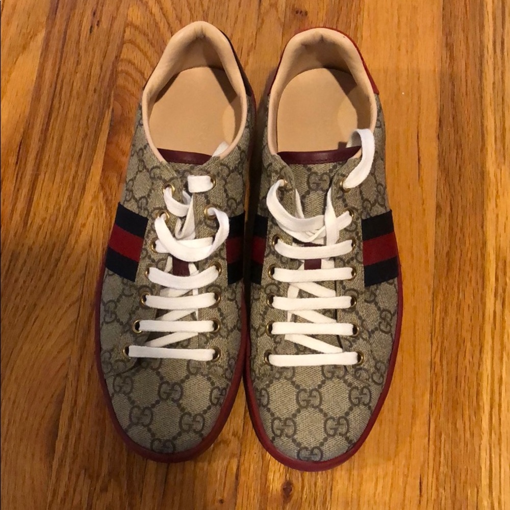 Brand New Gucci Sneakers Lightly Used